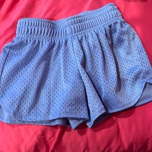6/6x girls shorts.